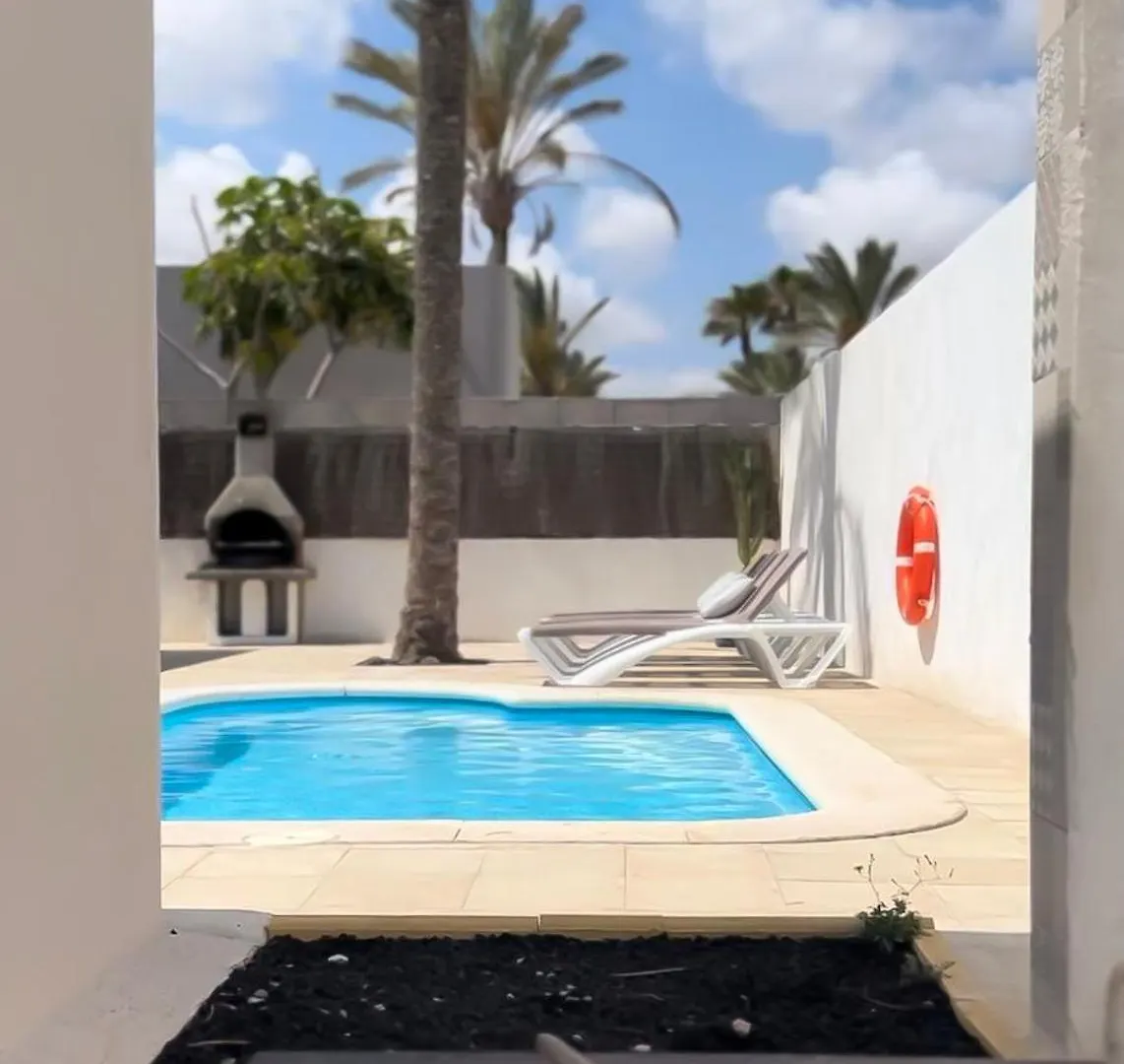 House Boho Palm With Private Heated Pool And Garden, 3 Bedrooms, Wi-Fi Corralejo 0*,  Spagna